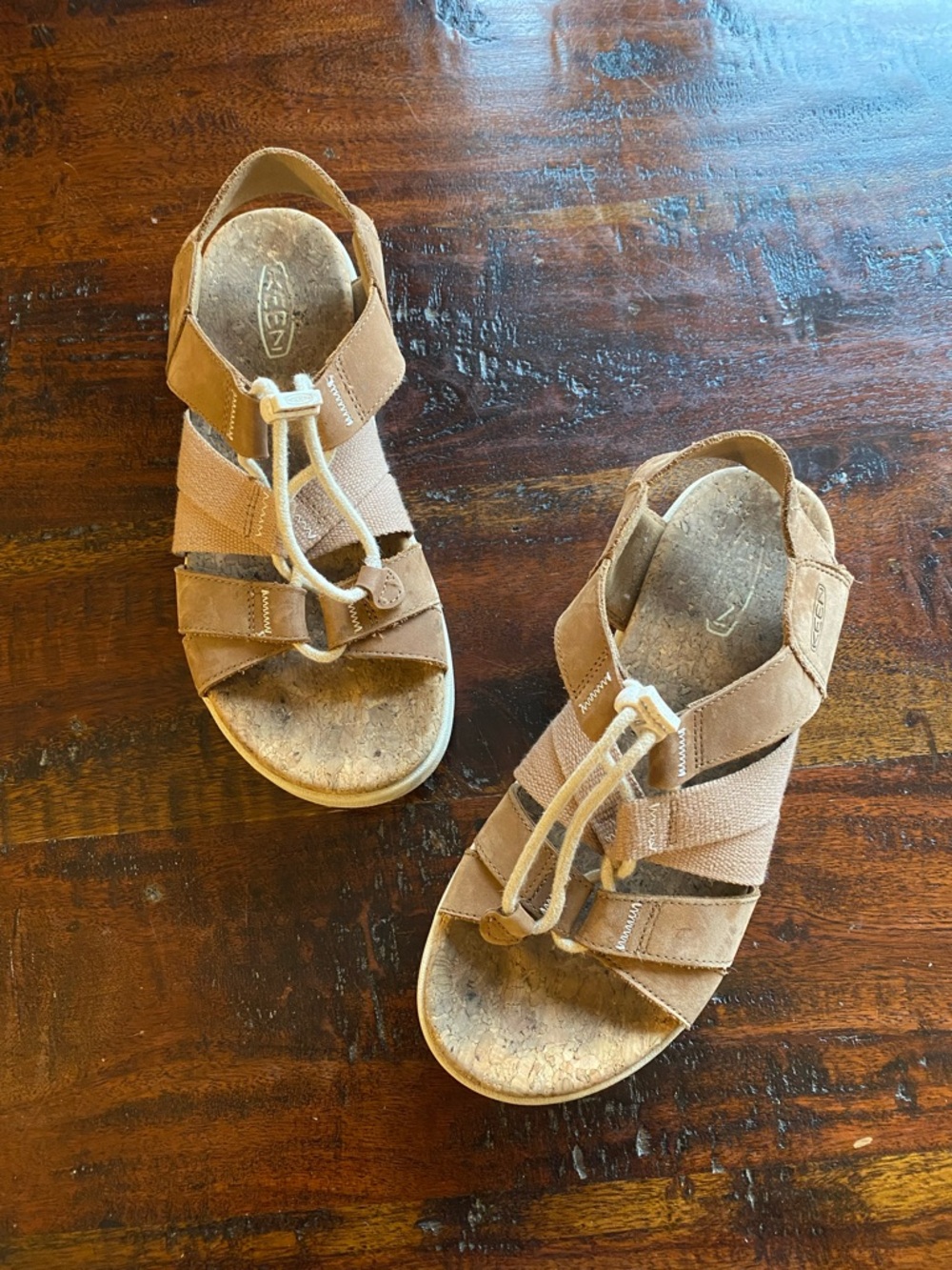 Keen Women's Elle Mixed Strap Sandals US 8 leather cork comfort casual